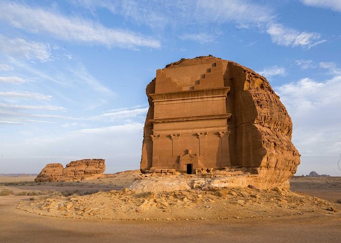 🌙 Eid Package – AlUla Escape 3 Days Tour – Ancient Wonders & Scenic Beauty